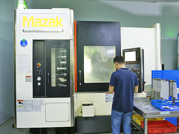 MAZAK CNC四轴加工中心